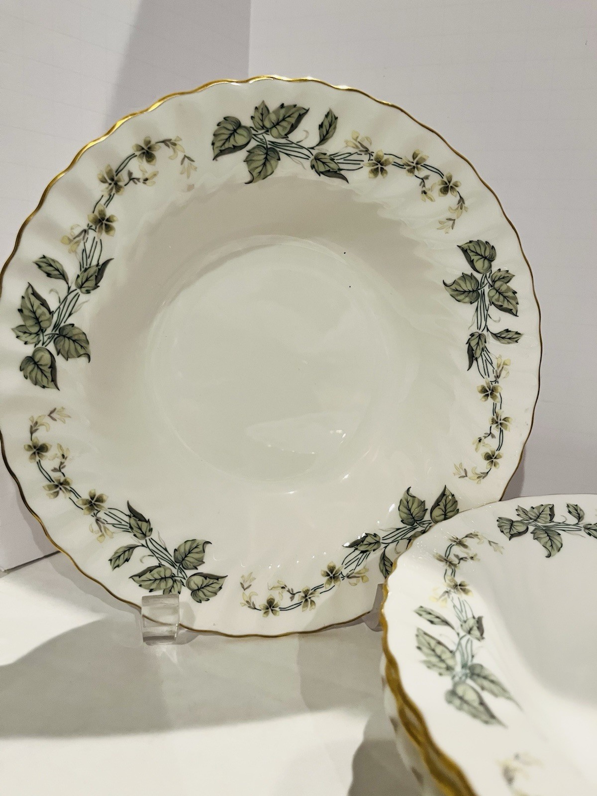 4 Minton Greenwich Rimmed Soup Bowls 8” *READ
