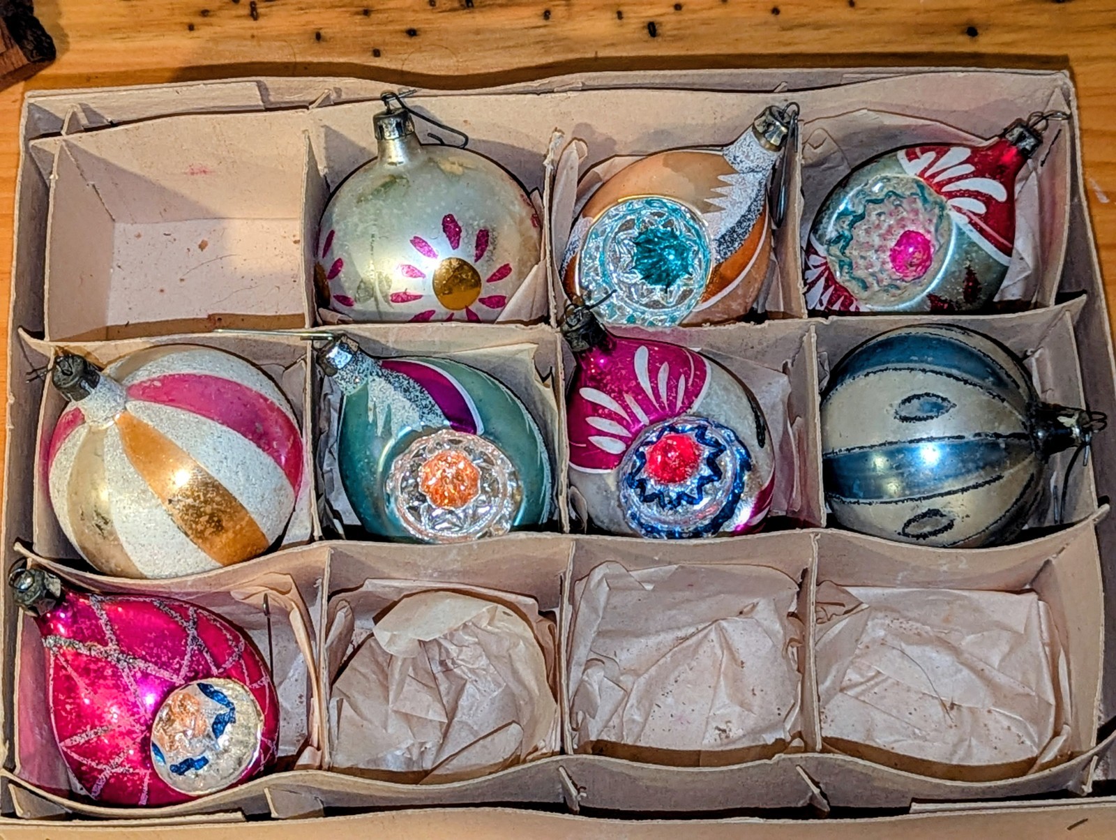 8 Vintage 1950s-60s Polish Glass Christmas Ornaments Lot 5 Reflectors READ