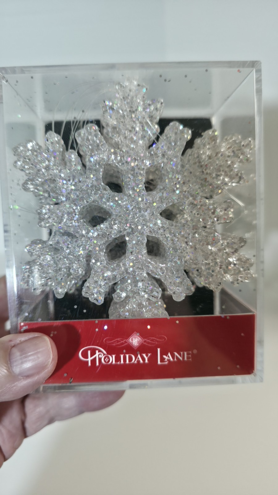 Macy\'s Holiday Lane 12 Acrylic Snowflakes with Original Acrylic Box Never Opened Macy\'s Holiday Lane 12 Acrylic Snowflakes with Original Acrylic Box Never Opened