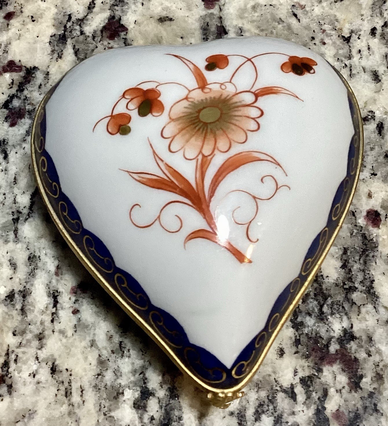 Vintage Limoges France Heart Shaped Hinged Trinket Box Hand Painted Flowers 3”