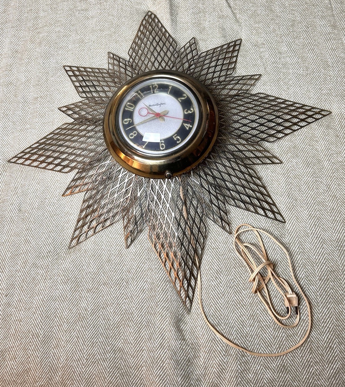 VTG Mid-Century Modern Mastercrafters #128 Starburst Sun Clock Working 24” Large