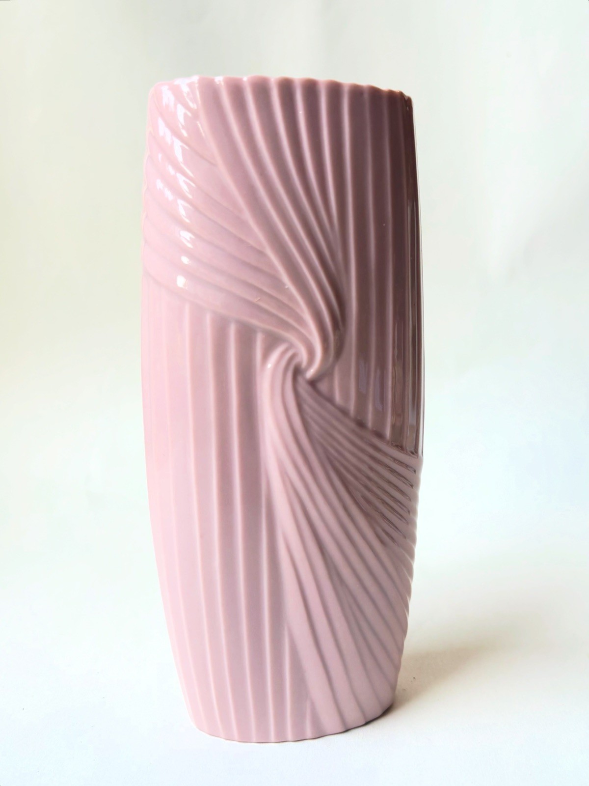 VINTAGE 1980s Avon Pink Porcelain Silk Swirl Bud Vase - Art Deco Revival Decor