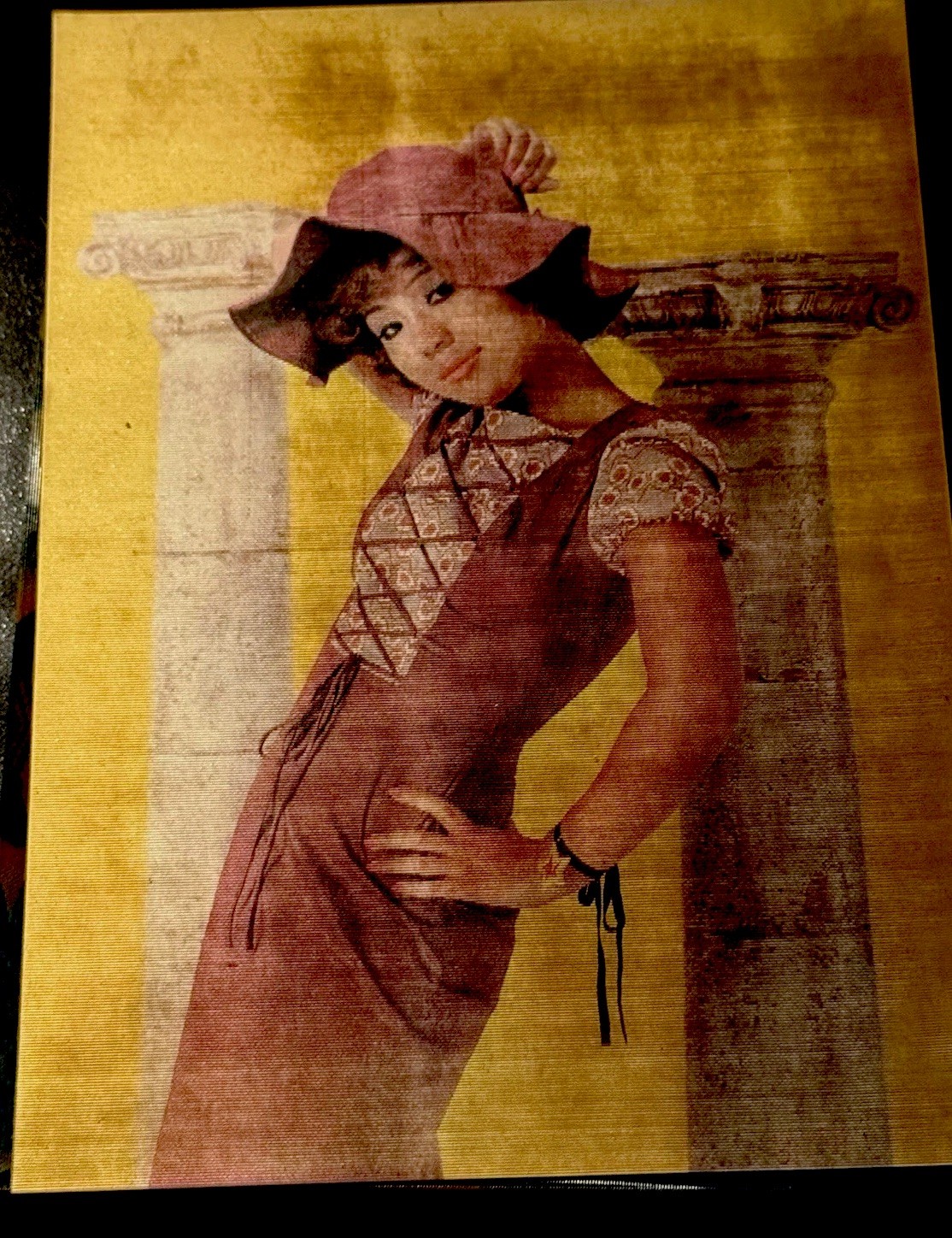 Vintage 3D Holographic Lenticular Motion Postcard Clothed to Risqué Asian Nude