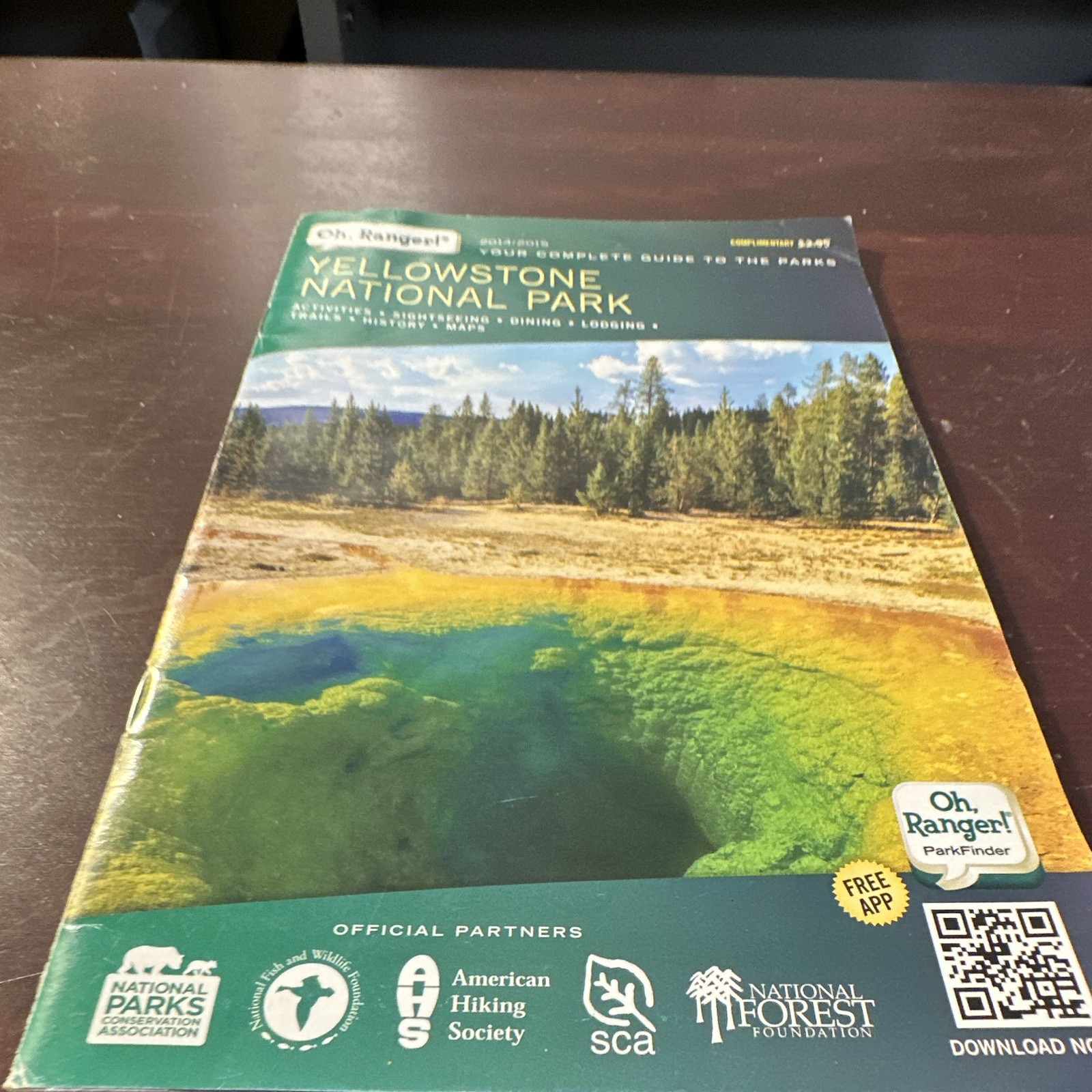 Yellowstone National Park Official Visitor Guide & Map Booklet 2024 Yellowstone National Park Official Visitor Guide & Map Booklet 2024