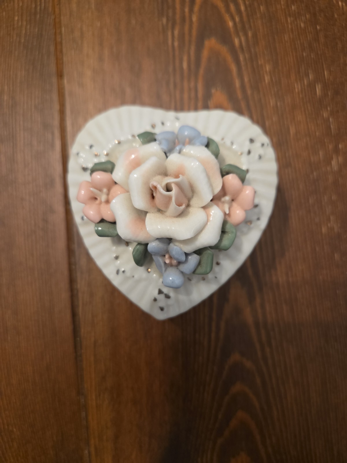 Vintage Badcock Home Furnishings Porcelain Heart Trinket Box 3D Floral Lidded