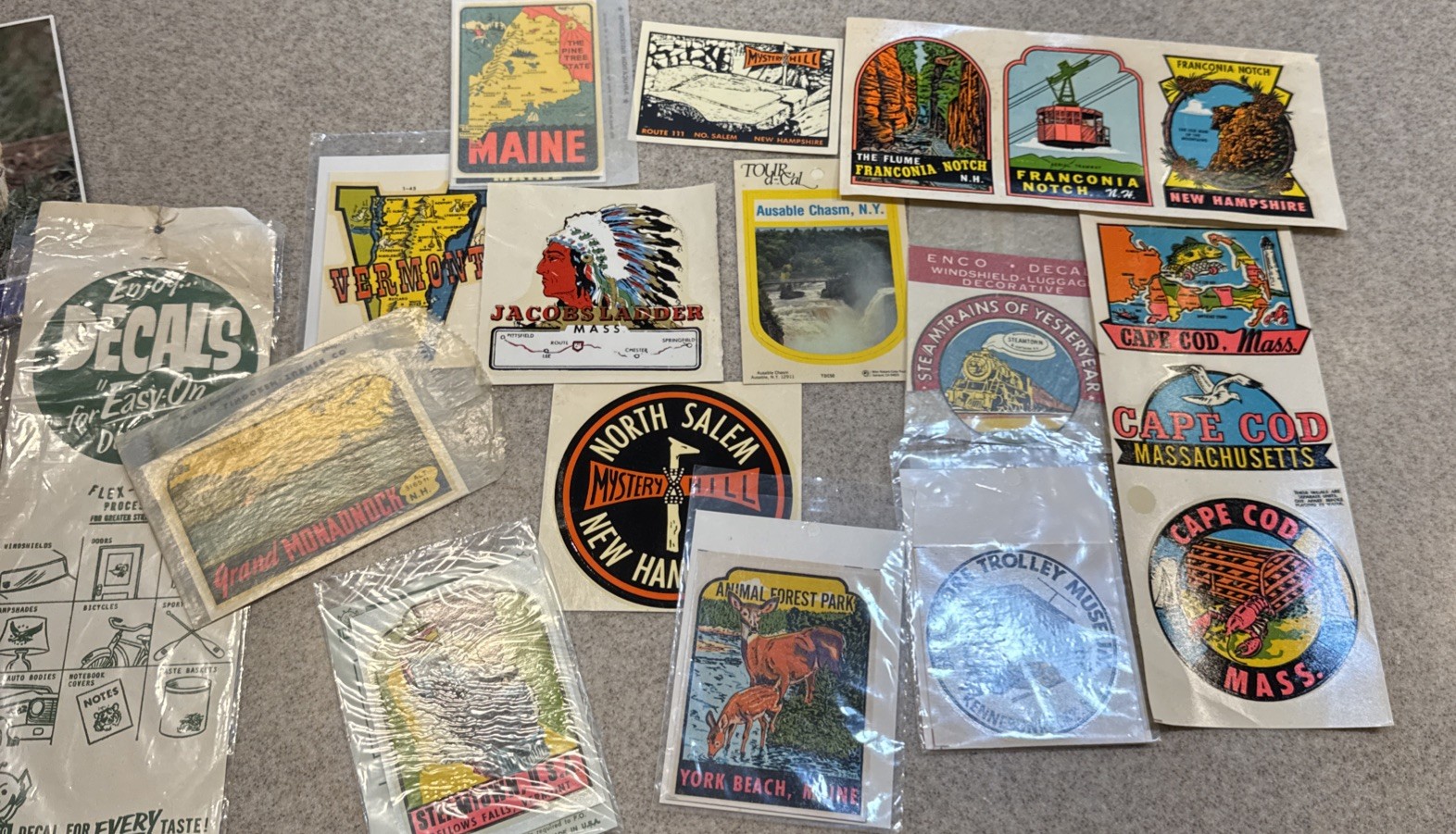 Vintage Travel Decals MAINE VERMONT NEW HAMPSHIRE MASS NY Vintage Travel Decals MAINE VERMONT NEW HAMPSHIRE MASS NY