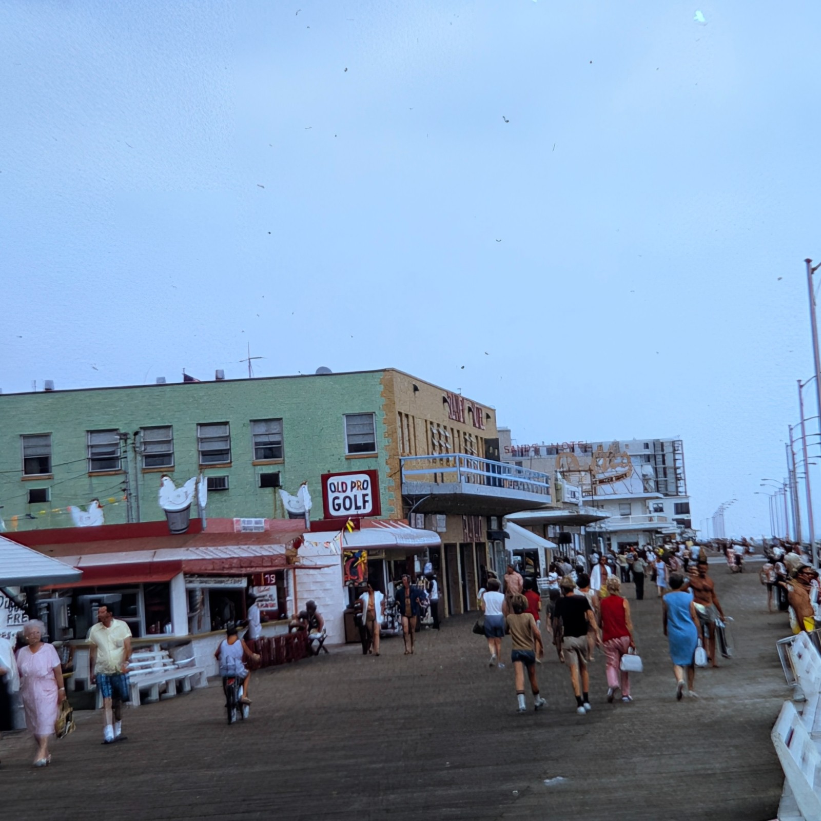 1972 Ocean City MD Boardwalk Old Pro Mini Golf Santa Maria Beach 35mm Slide