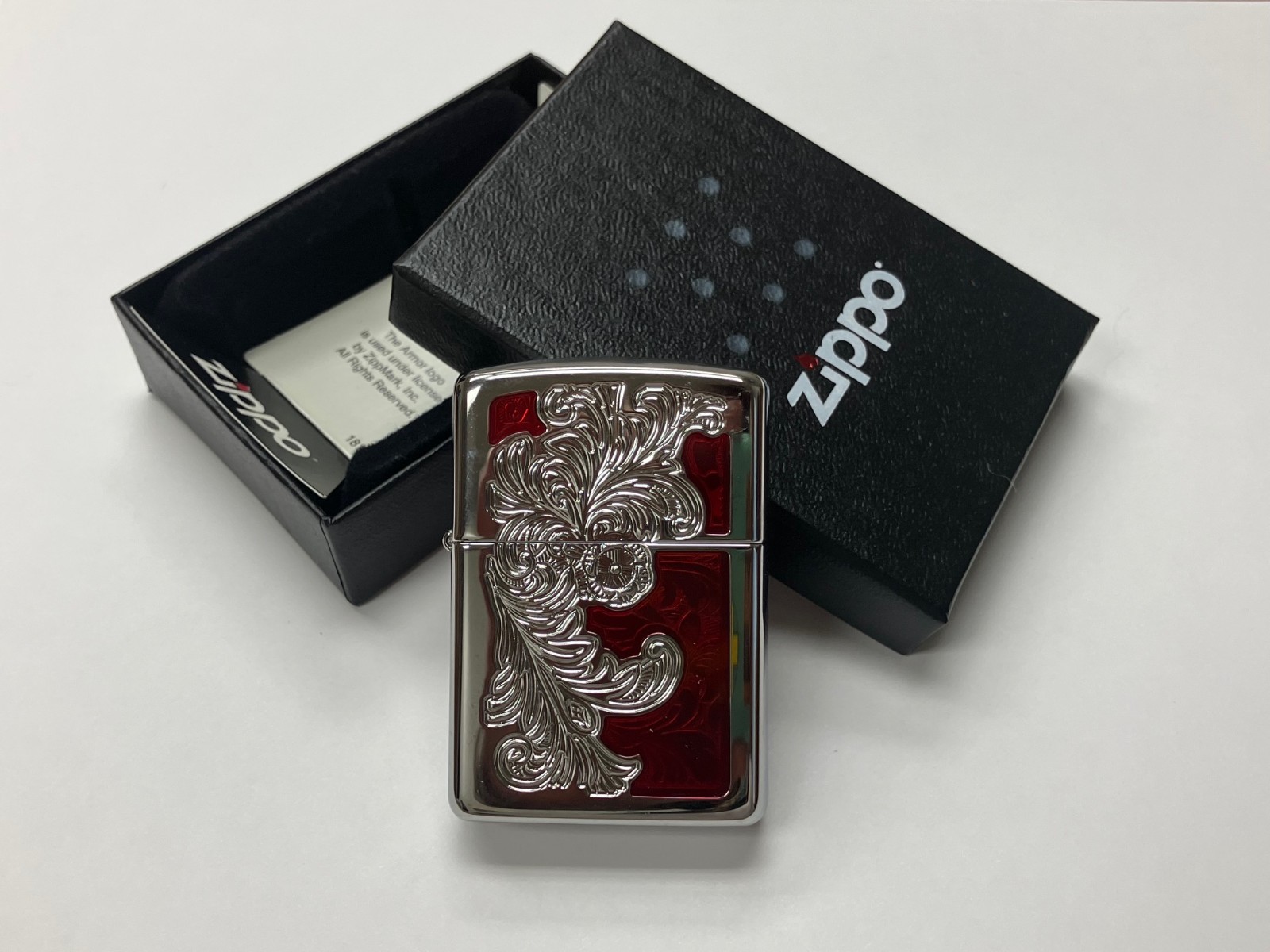 Zippo #24200 Venetian Flourish Rare Discontinued Lighter 2007-08 Zippo #24200 Venetian Flourish Rare Discontinued Lighter 2007-08