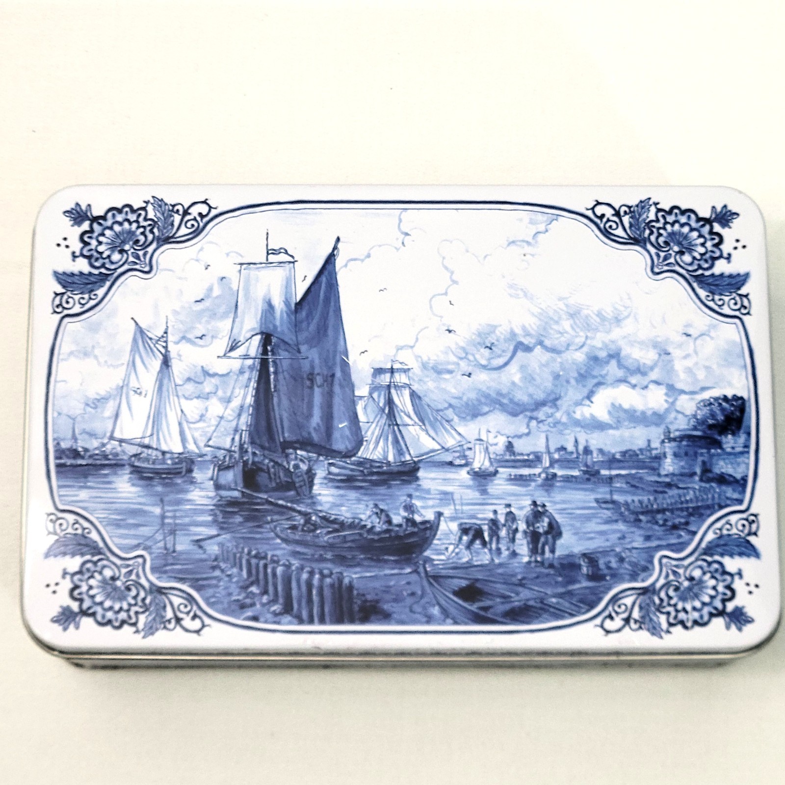 Vintage Hellema Holland Biscuit Tin - Delft Blue & White Harbor Scene - Dutch Co Vintage Hellema Holland Biscuit Tin - Delft Blue & White Harbor Scene - Dutch Co
