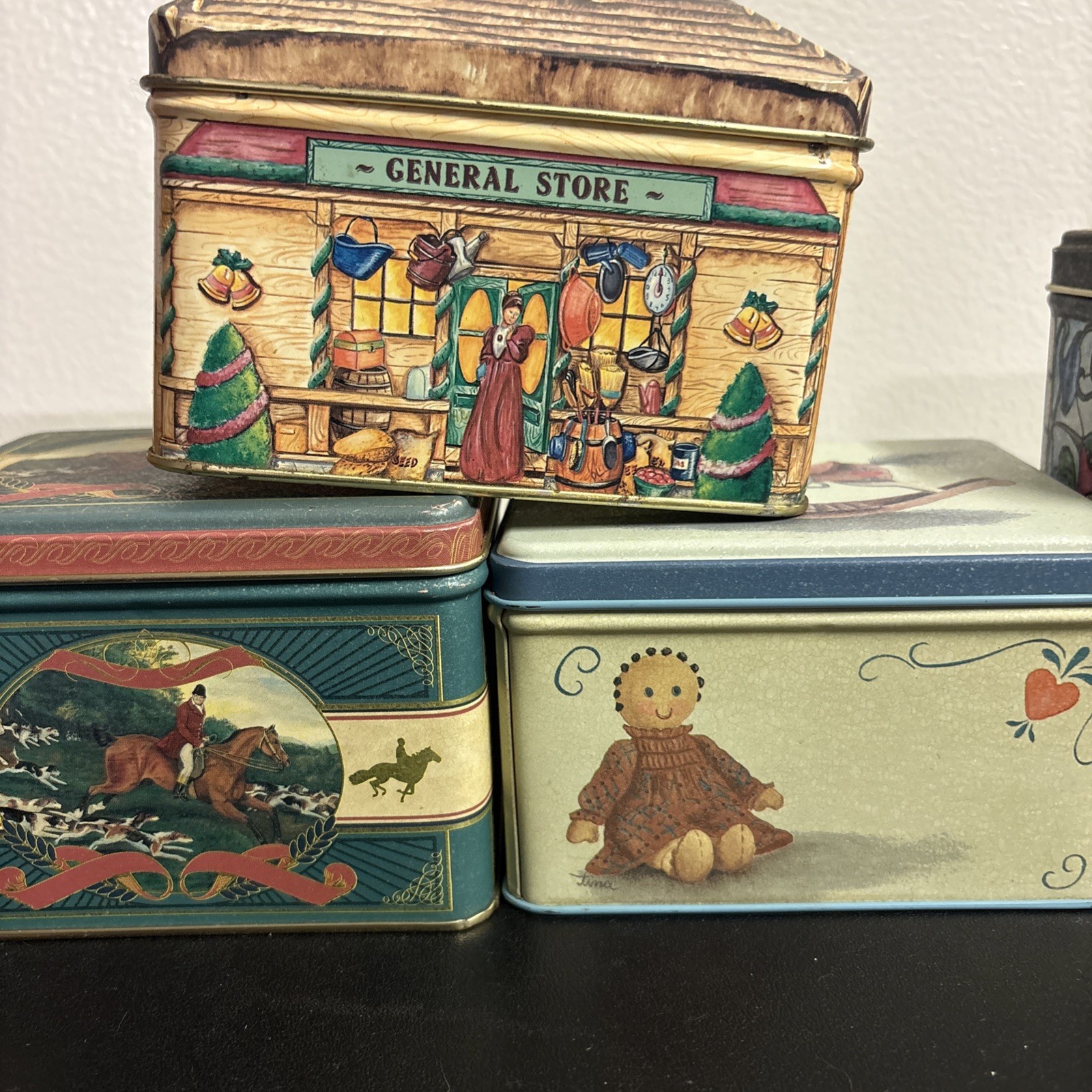 Vtg century resources inc tin can Lot. As is. See pictures