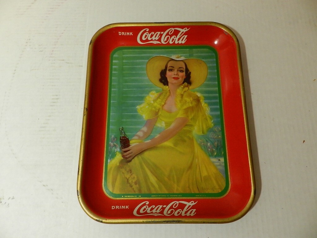 VINTAGE 1938 COCA-COLA TRAY- VINTAGE ADVERTISING METAL TRAY- VINTAGE DINER