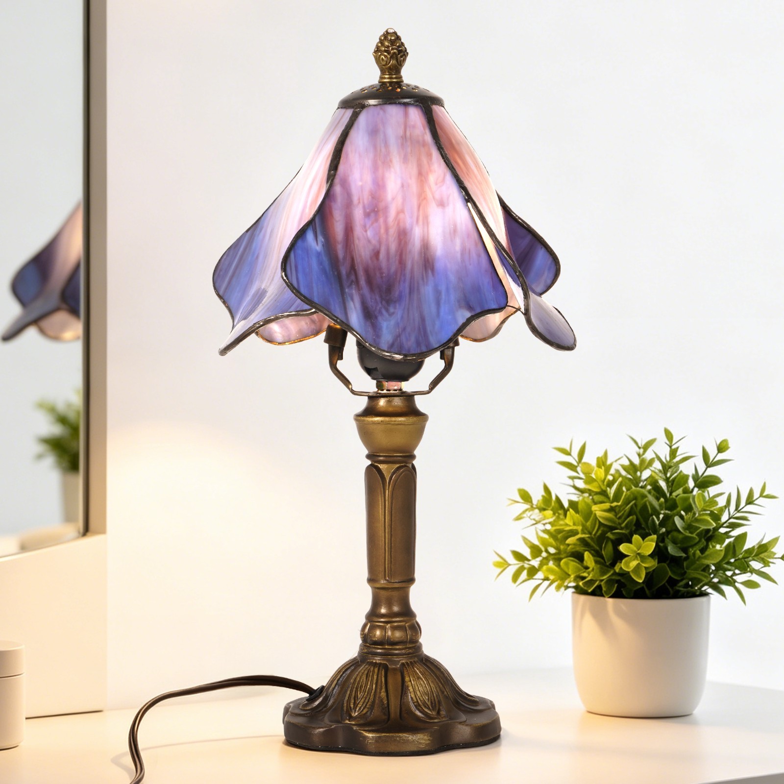 8 In Tiffany Blue Petal Shaped Lampshade Desk Lamp, Desktop Home Decoration Lamp