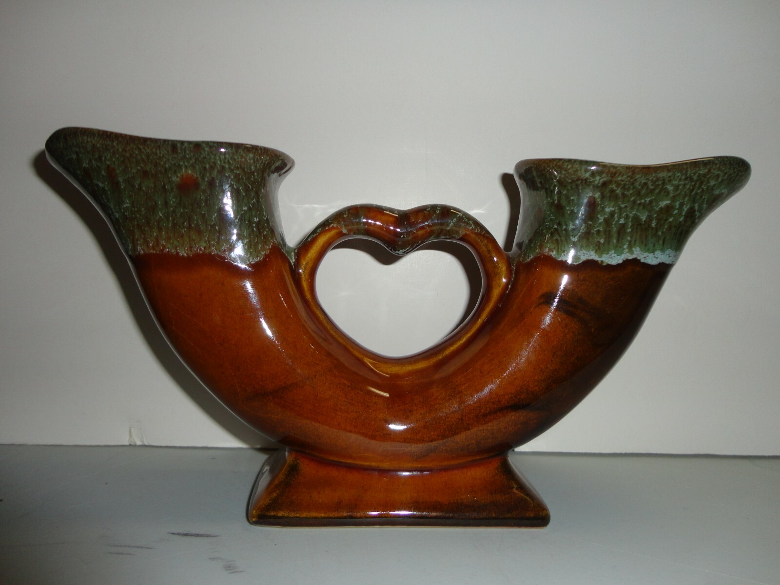 Vintage 1960 Van Briggle Pottery Double Cornucopia Heart Vase Beautiful