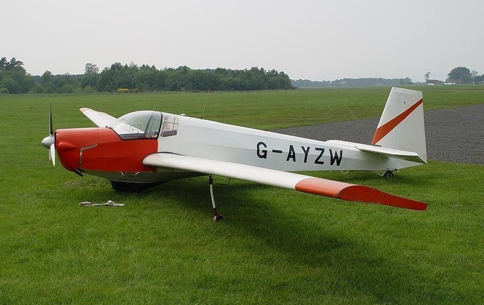 Slingsby T61A Falke Mahogany Desktop Wood Airplane New Model Small Scale 1/72