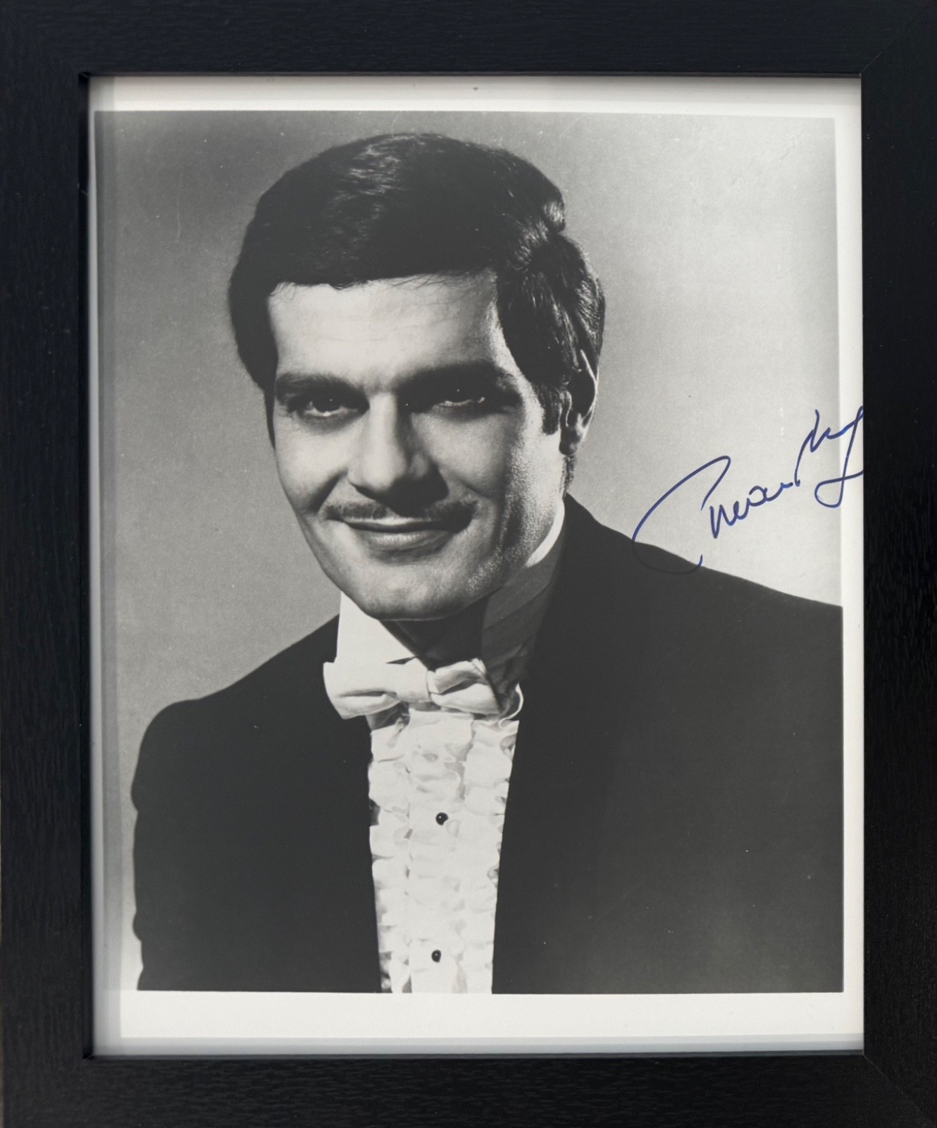 Omar Sharif, Actor, Hand Signed Framed Photo Presentation (25cm x 20cm) & COA