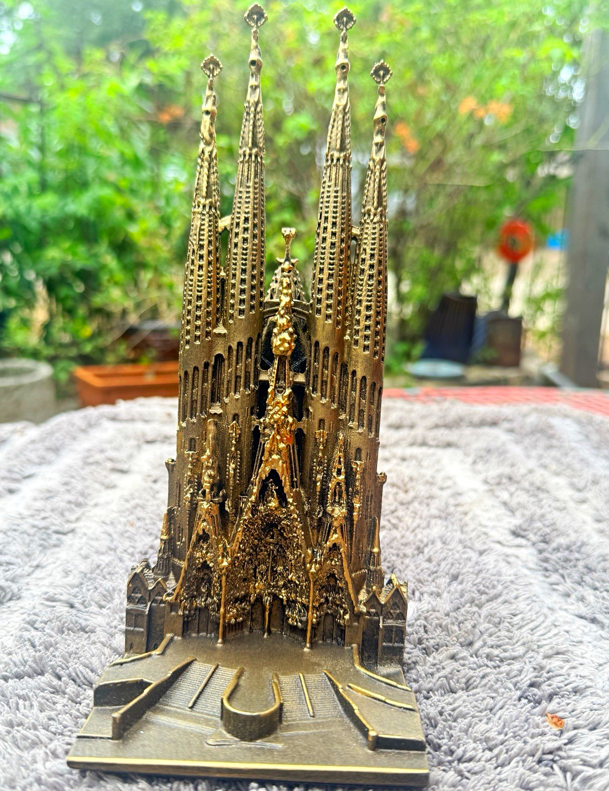 Official Sagrada Familia Gaudi Nativity Facade 1:500 Resin Model w/ Box Official Sagrada Familia Gaudi Nativity Facade 1:500 Resin Model w/ Box