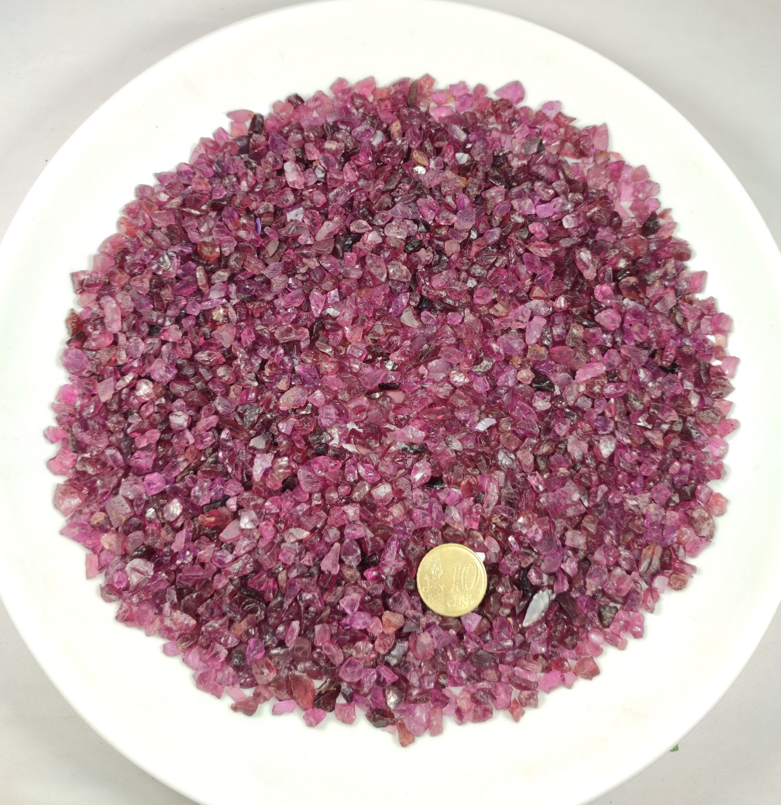500-gm Natural Blood Red Garnet Rhodolite Facet Rough Crystals Lot 