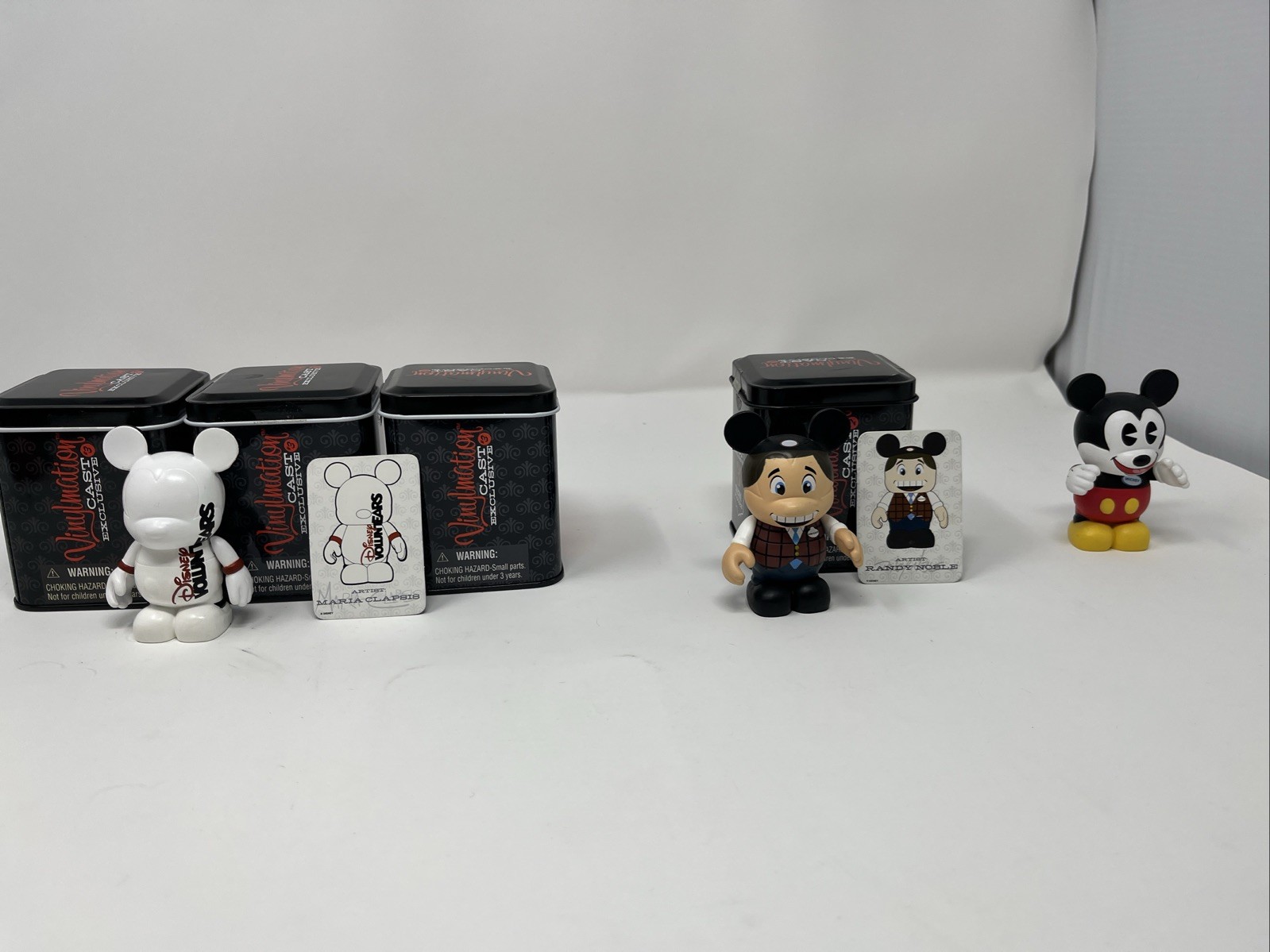 Disney Vinylmation Cast Member Exclusive Mickey Mouse #1 ,Ambassador, Volunteer