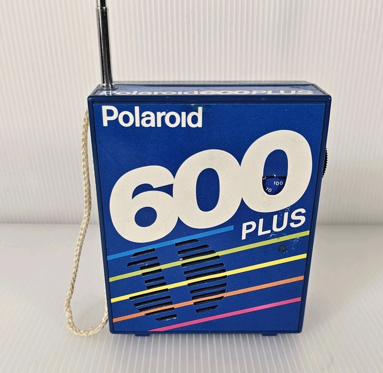 Vintage Polaroid 600 Plus AM/FM Radio  with Battery Pack, Works