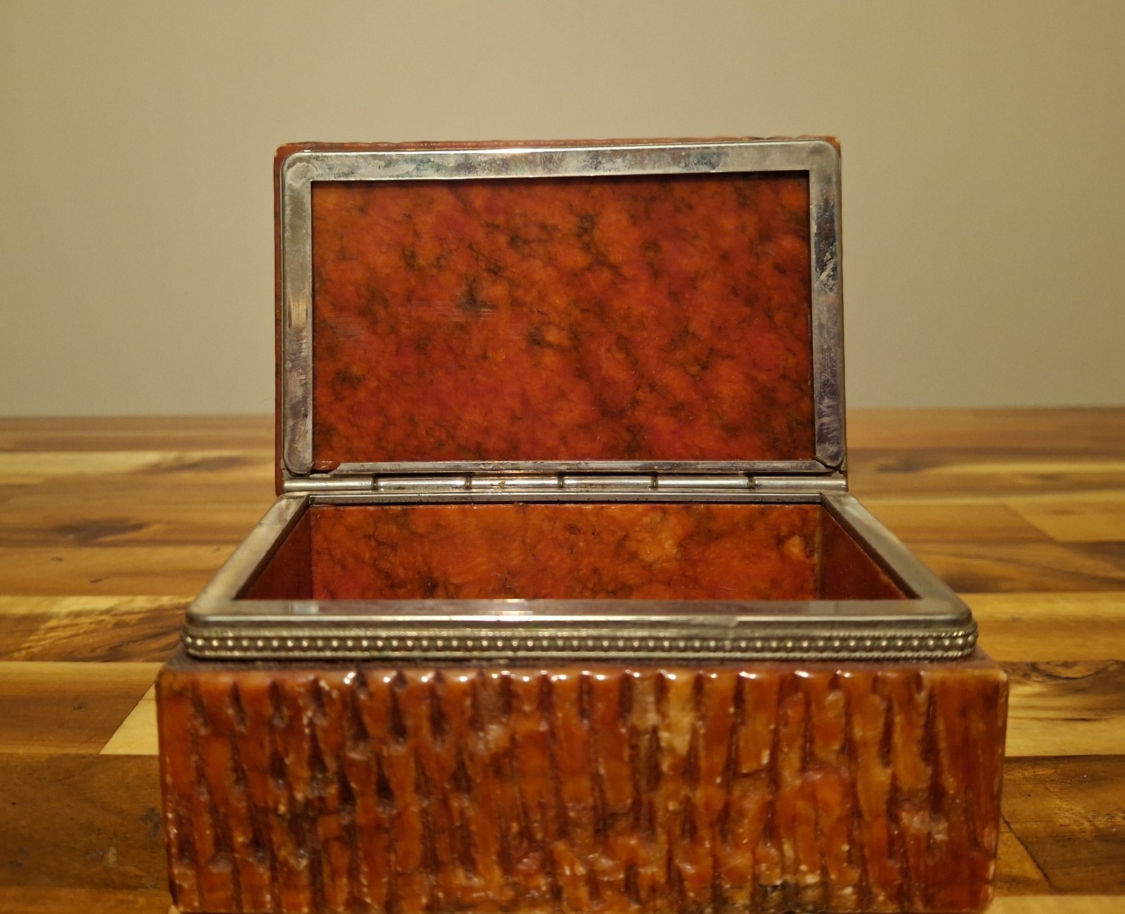 Italian Red Alabaster Treasure Box, Vintage, Hand Carved in Italy, Jewelry Box Italian Red Alabaster Treasure Box, Vintage, Hand Carved in Italy, Jewelry Box