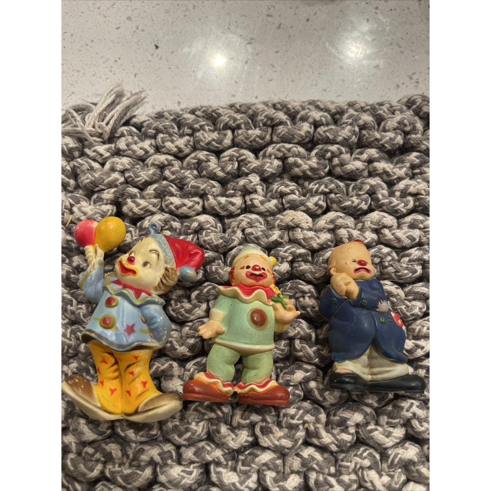 Vtg 1950\'s Circus Clown Figurine Ornament Balloons Hong Kong 3\