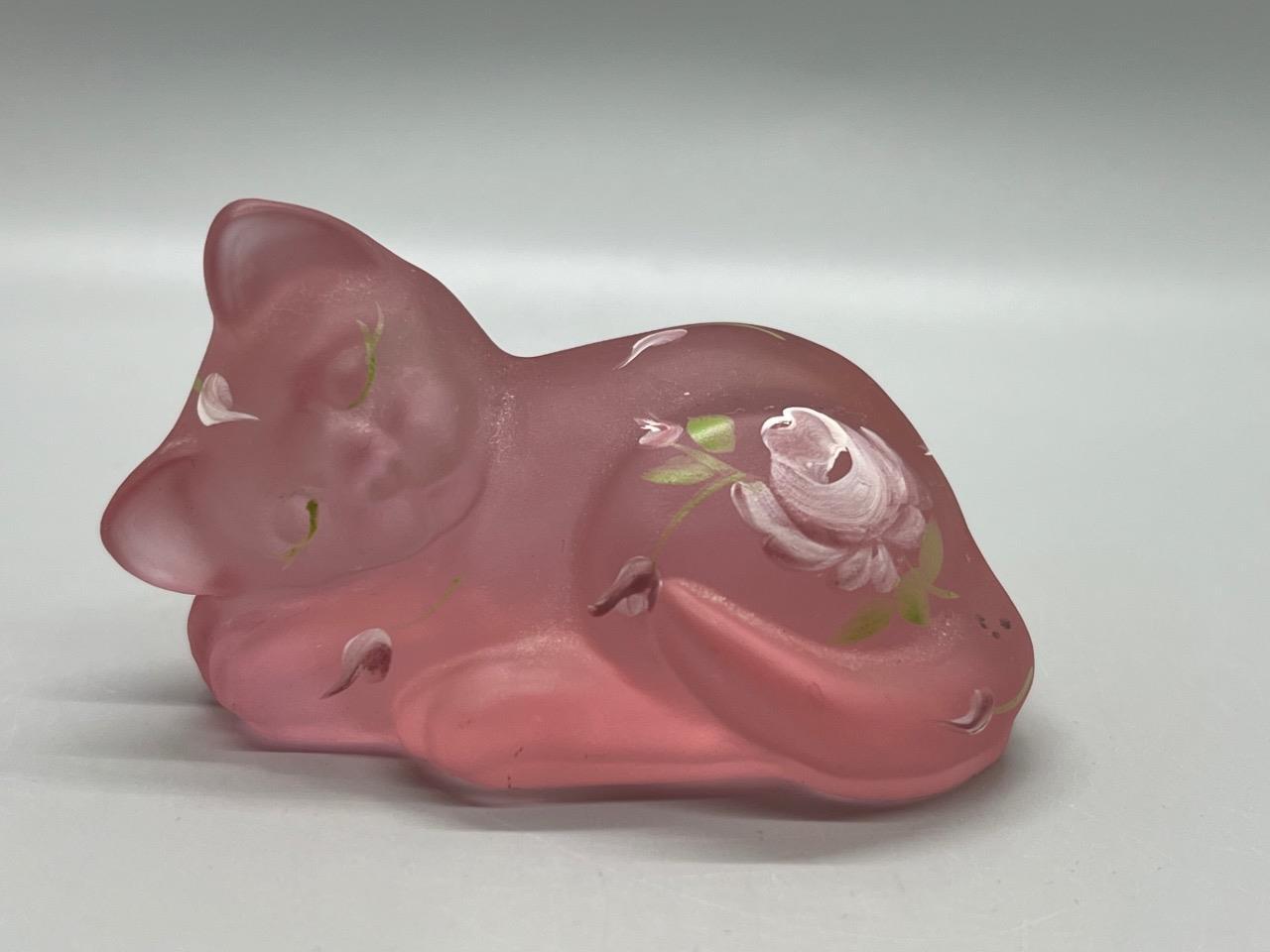Fenton Lenox Exclusives Rose The Little Pink Cat Sleeping Glass Figurine