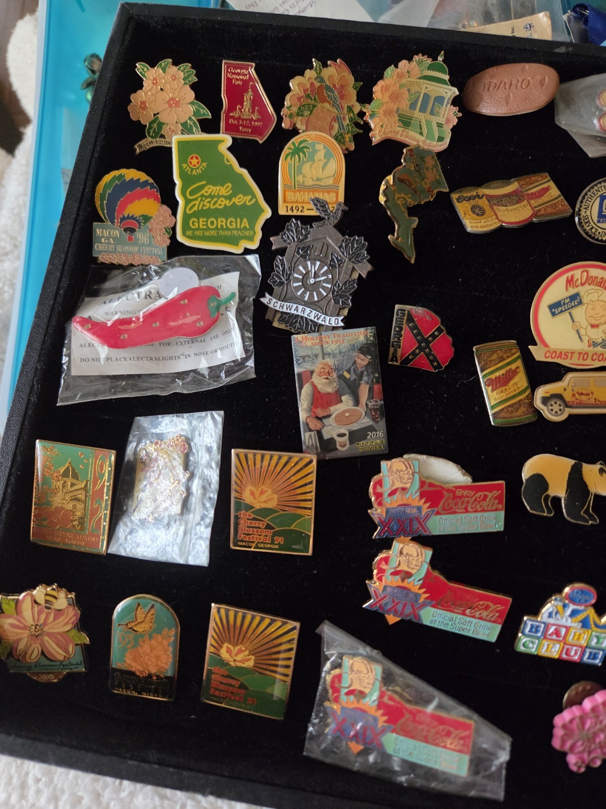 Huge Vintage Enamel Pin Lot 250+ Lapel Hat Badge Button Military Disney Music