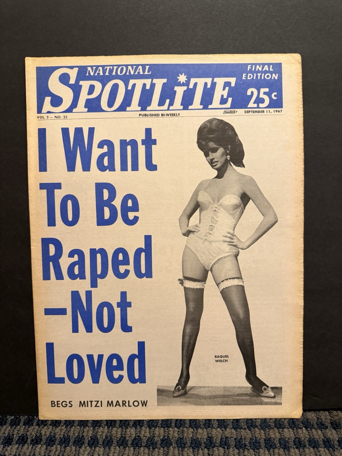 1967 Sept. 11th National SpotLite Newspaper, Raquel Welch, Mitz Marlow (VRN10A)