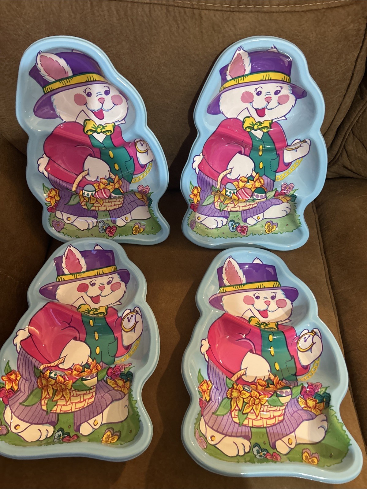 LOT OF 4, VTG,EASTER BUNNY Candy Tray, Berman Industries, Plastic, NEW .SH LOT OF 4, VTG,EASTER BUNNY Candy Tray, Berman Industries, Plastic, NEW .SH