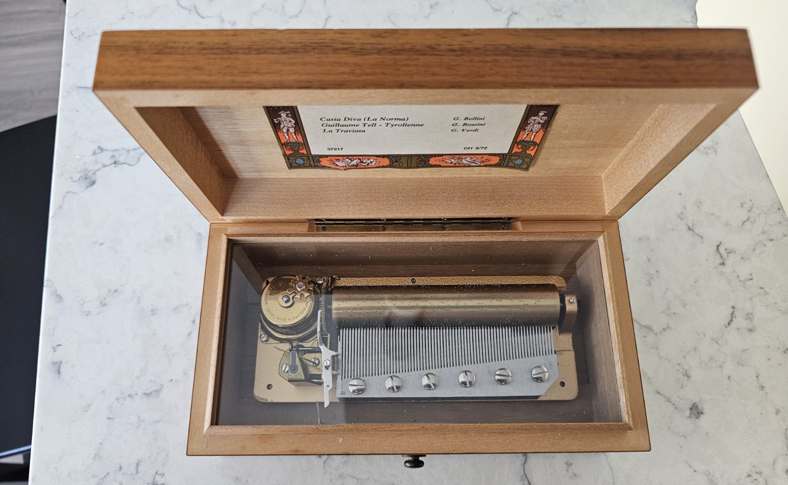 Outstanding Vintage Reuge Sainte-Croix L\'aubersom 3/72 Music Box Beautiful Sound