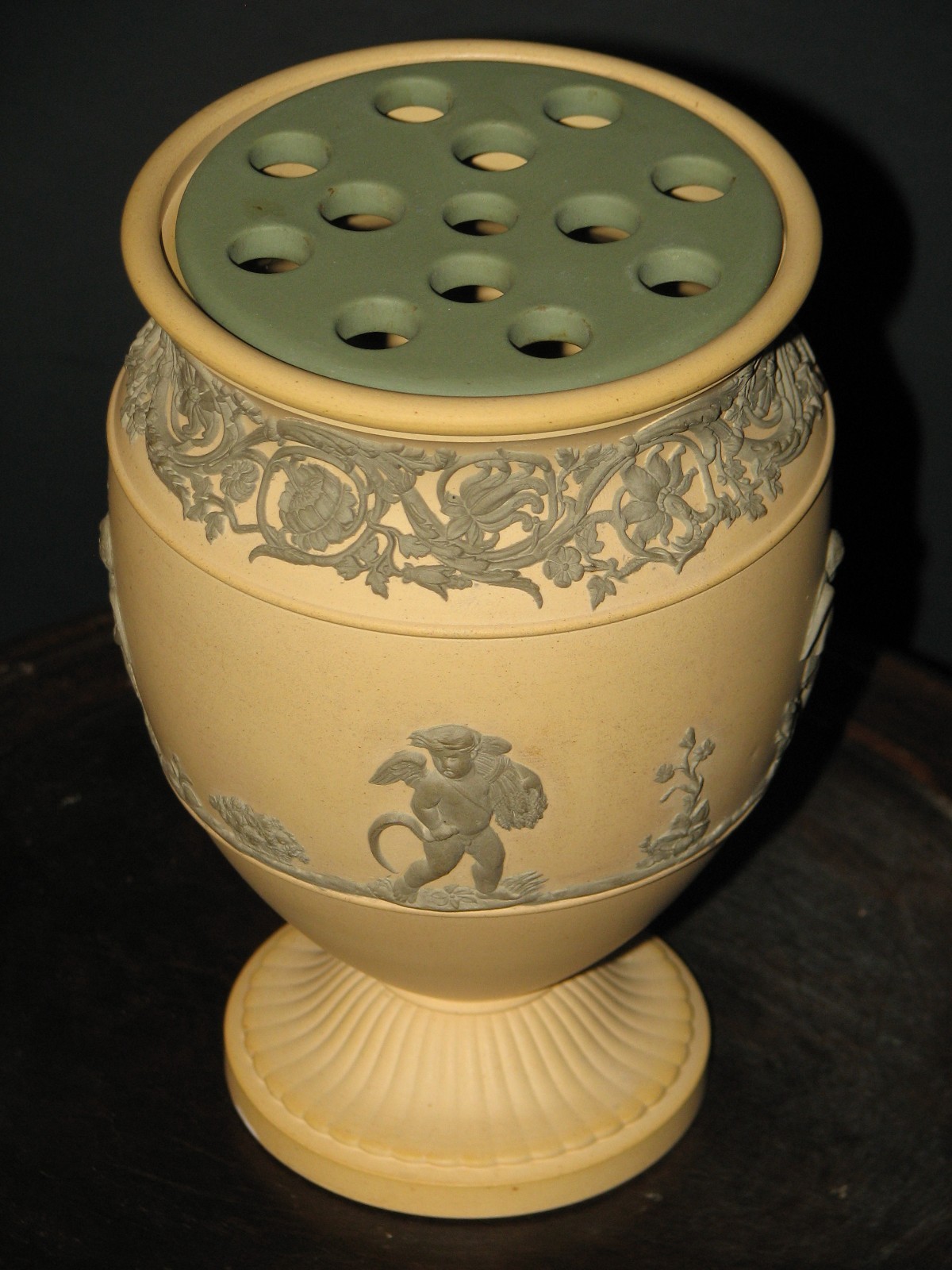 WEDGWOOD XRARE 1820 CANEWARE & GREY/GREEN RELIEFS 4 SEASONS BOYS MUSEUM PIECE