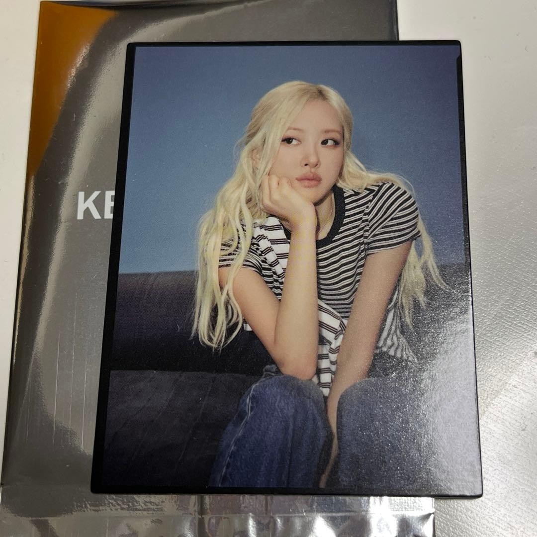 BLACKPINK Rosé Photocard Photocard Levi’s Women’s Experience Limited