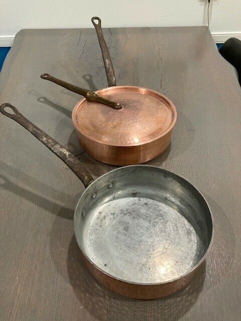 Cordon Bleu Hand Hammered Copper Fry Pans #32 and #22 - 2 pans one has lid