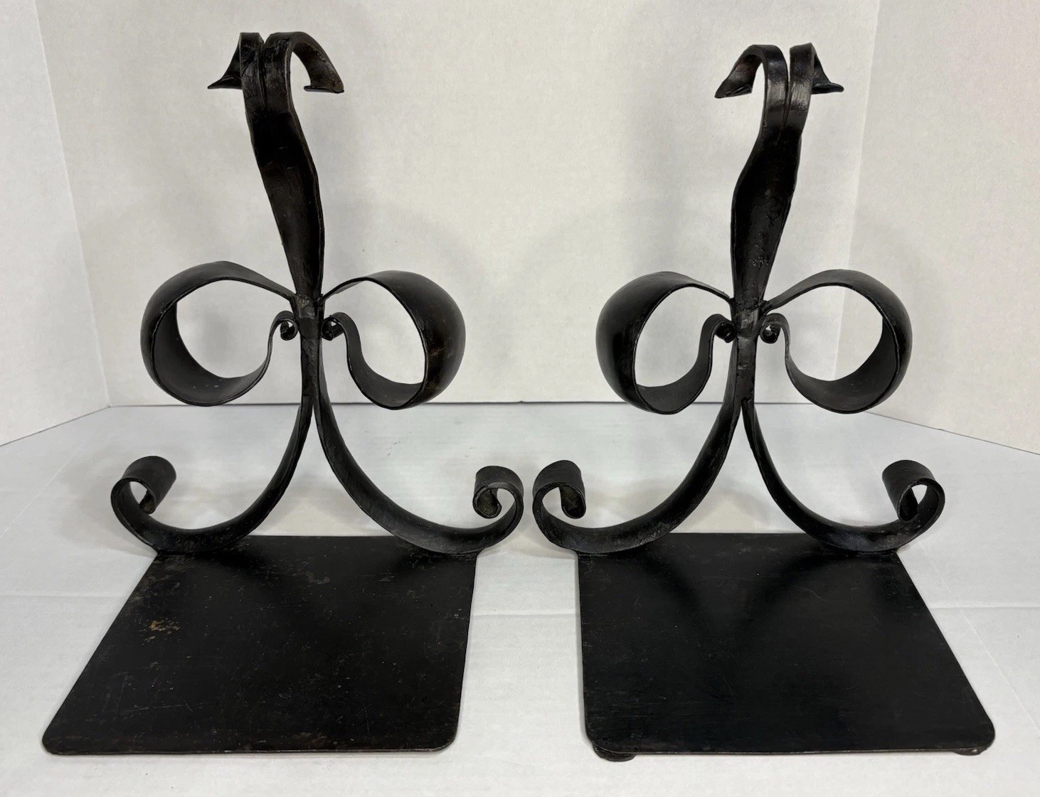 Large Antique French Fleur De Lis Bow Hand Forged Iron Bookends Black 