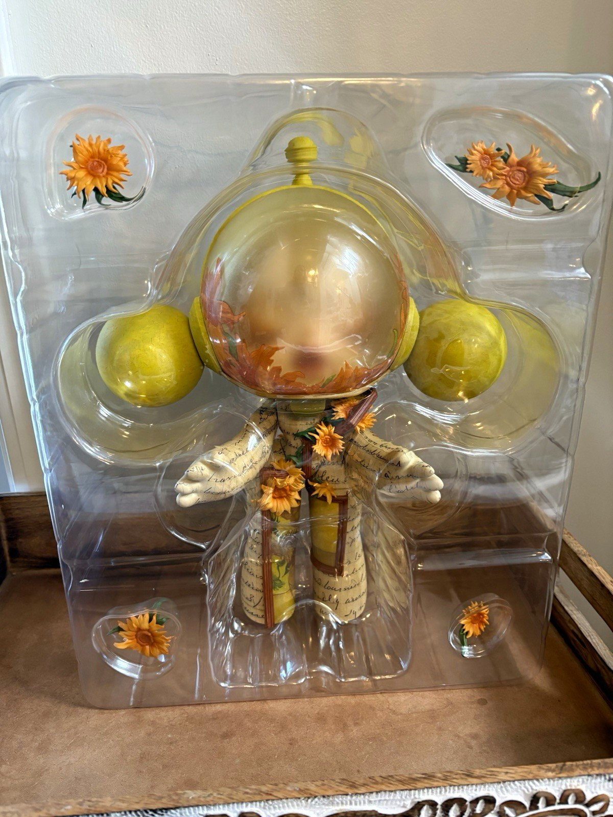POP MART MEGA Skullpanda Van Gogh Museum Sunflowers 400% Limited Figure