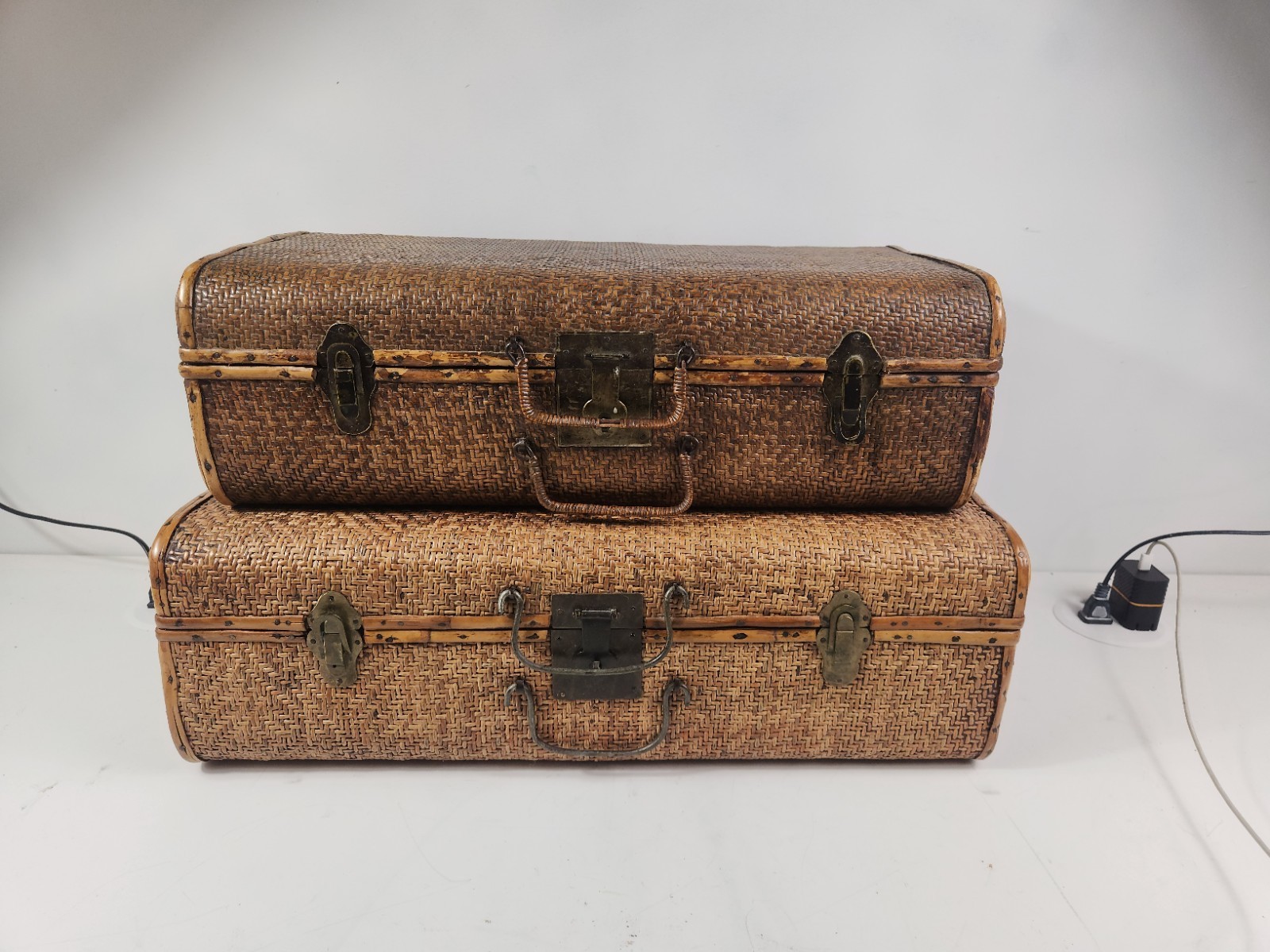 Terra Nova Wicker Rattan Suitcase Set 2 Pc Mid Century Travel Luggage Boho Decor Terra Nova Wicker Rattan Suitcase Set 2 Pc Mid Century Travel Luggage Boho Decor