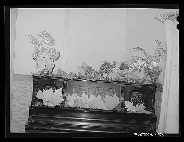 Loomis CA 1940 Loomis Fruit Association Dinner Decorations Annual Meeting