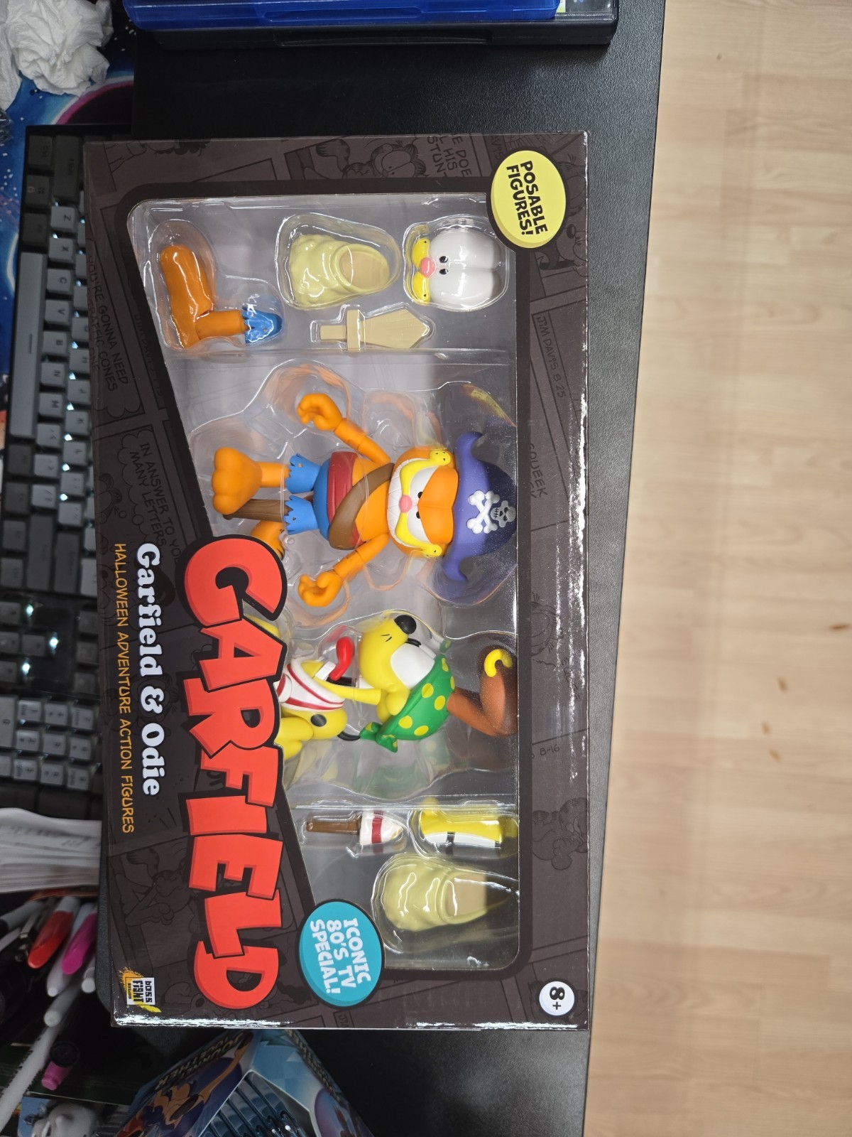BOSS FIGHT STUDIO Garfield’s Halloween Adventure Pirate Garfield And Odie 2-Pack