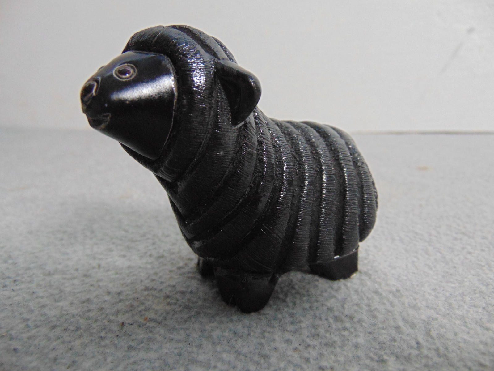 VINTAGE ARTESANIA RINCONADA CERAMIC BLACK SHEEP LAMB 336C HAND CRAFTED URUGUAYA