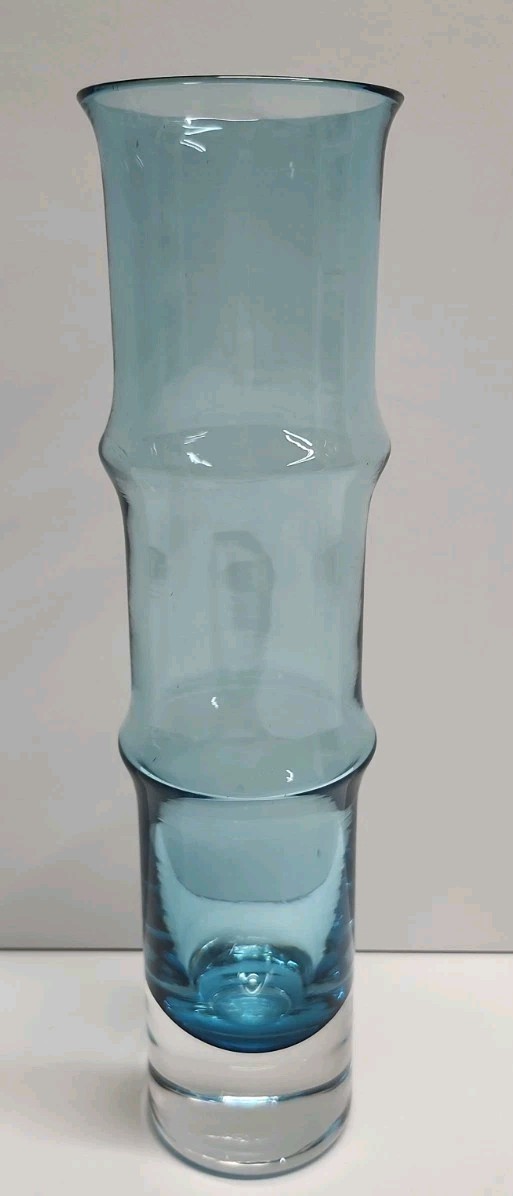  Åseda Sweden Blue Bamboo Glass Vase Bo Borgstrom Vintage Controlled Bubble MCM