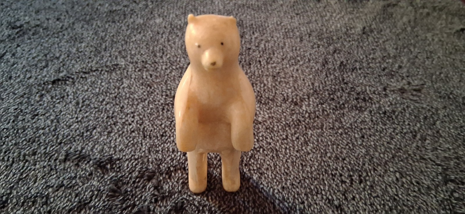 Vintage Inuit Hand Crafted Polar Bear 4