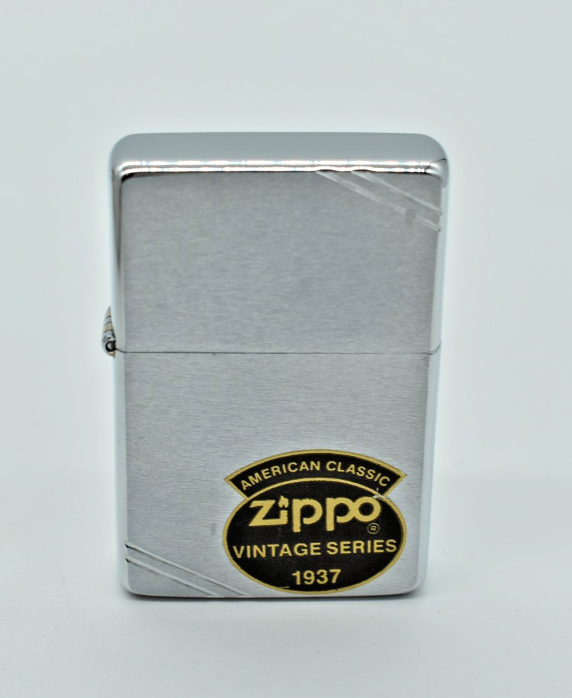 Zippo - VINTAGE SERIES 1937 LIGHTER, New, 1989, Brushed Chrome, Niagara Falls Zippo - VINTAGE SERIES 1937 LIGHTER, New, 1989, Brushed Chrome, Niagara Falls