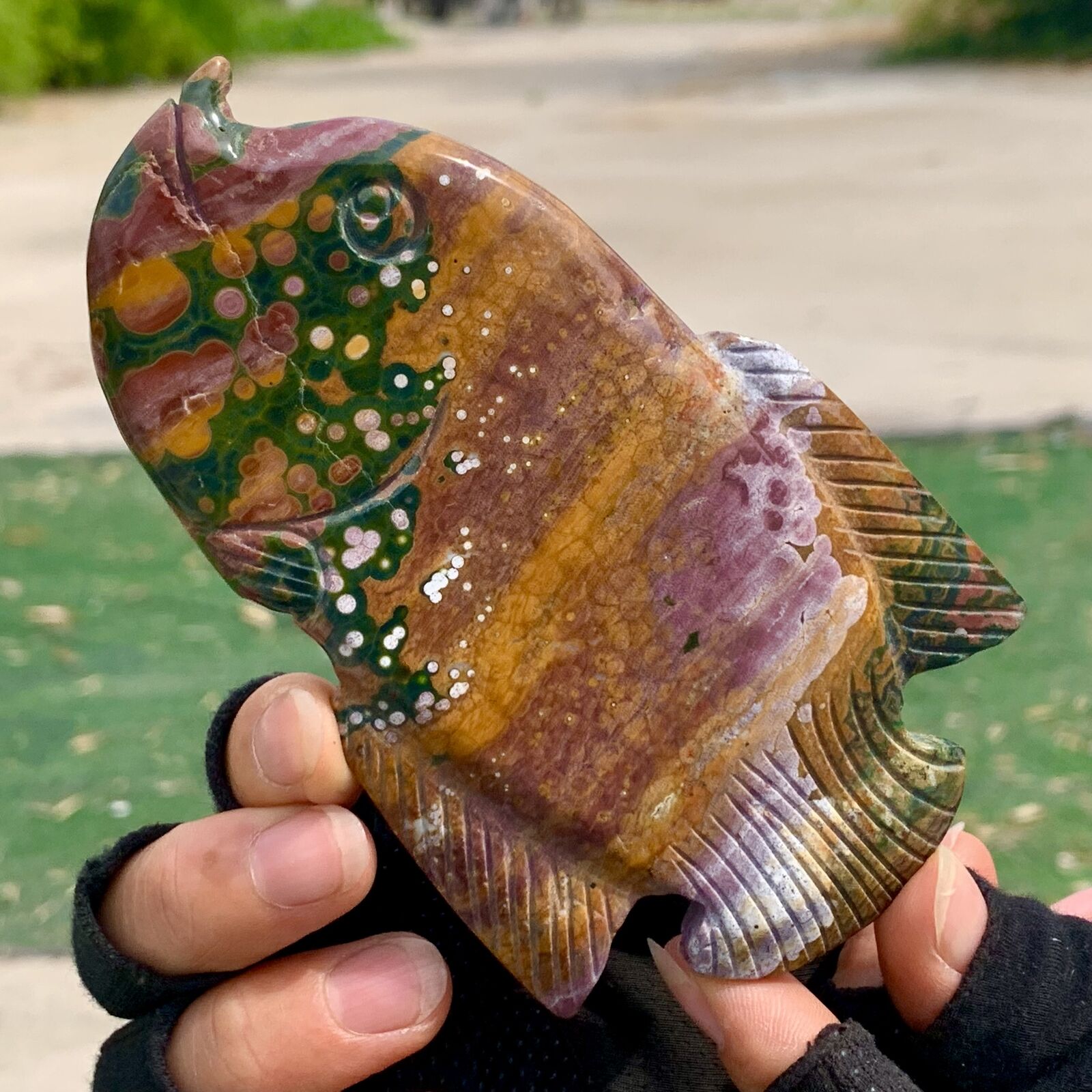 172G Amazing natural marine jasper crystal carving fish jasper aura stone
