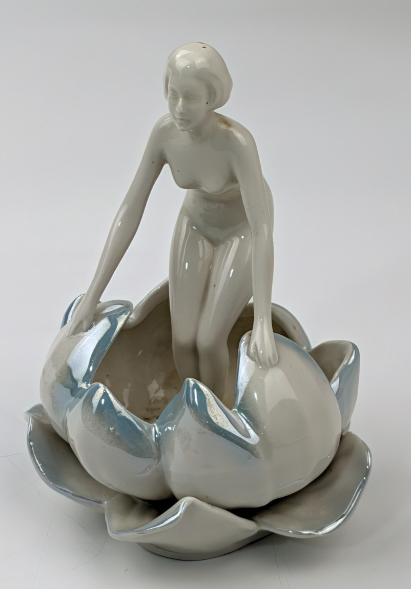 Porcelain Nude Lady Art Deco Nouveau Water Lily Lotus Floral Flower Frog 6.5