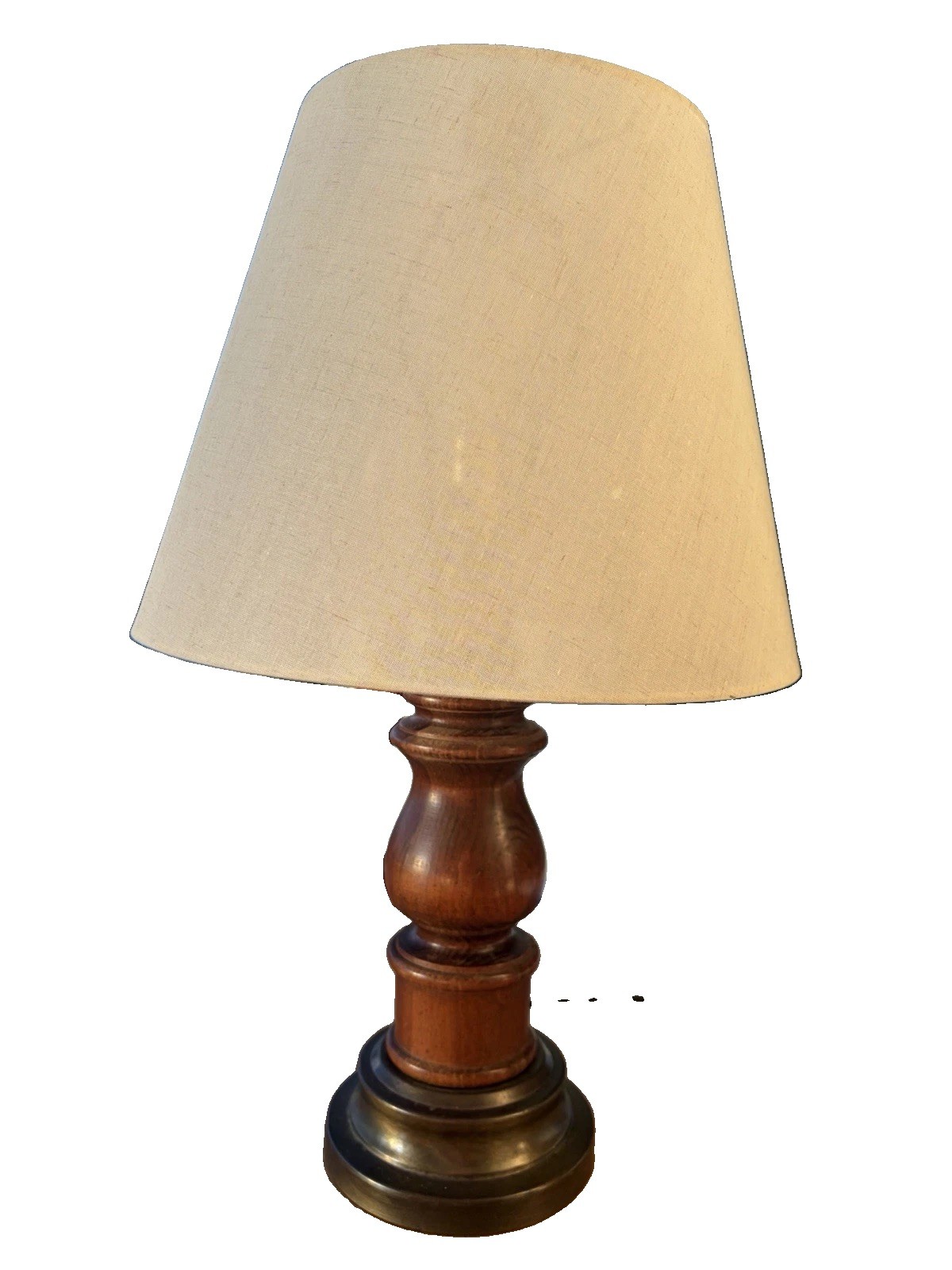 MCM Turned Wood Baluster Lamp. 1950-70’s. It works Excellent Condition
