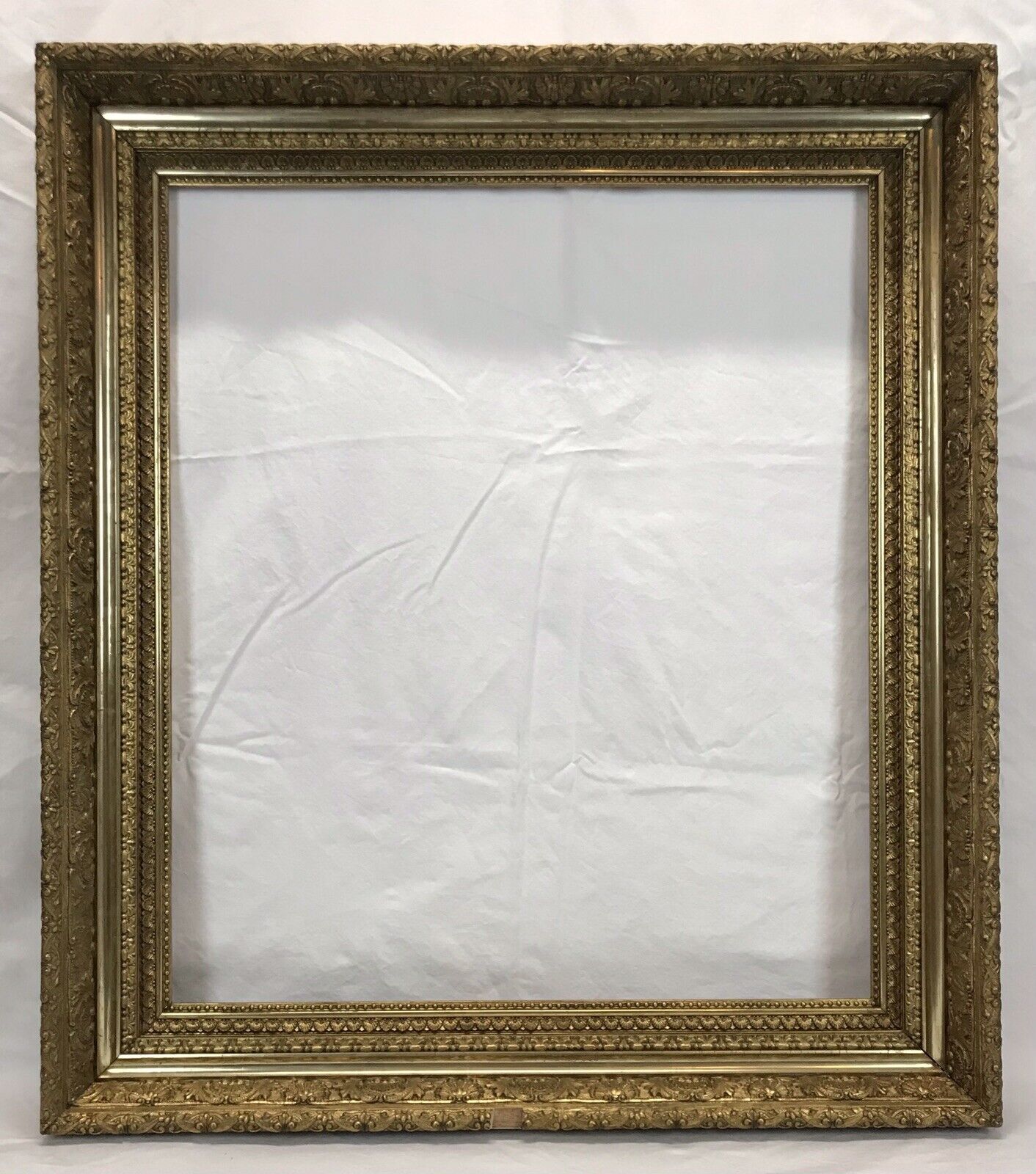 Antique Late 19th C Victorian Ornate Gold Portrait Frame 25 x 29 Opening