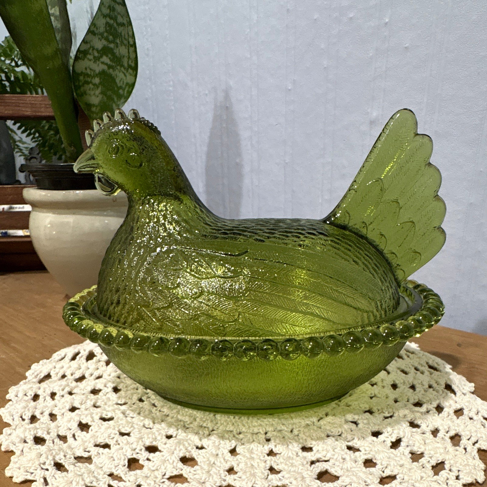 *SLOTTED* Indiana olive Green Glass Hen on Nest HON vintage chicken RARE HTF
