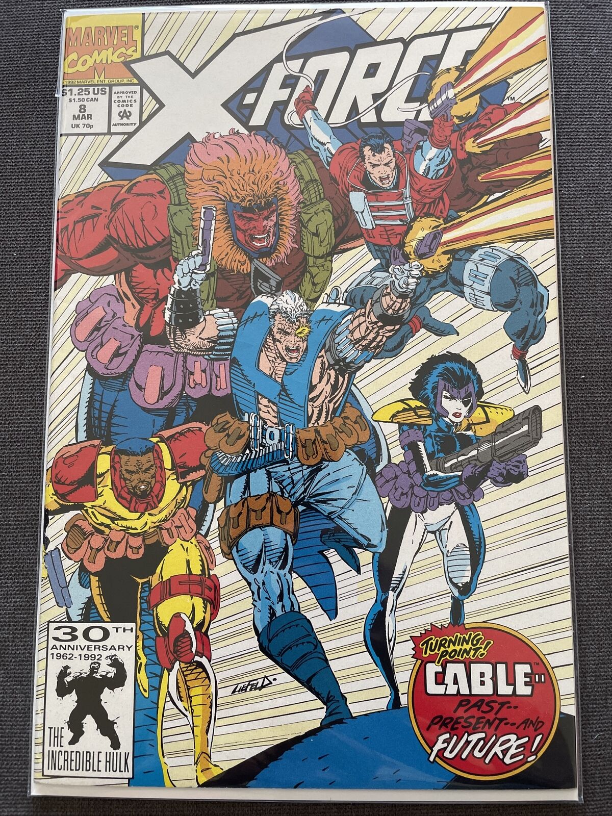 Marvel - X-FORCE #8 (Great Condition) bagged and boarded