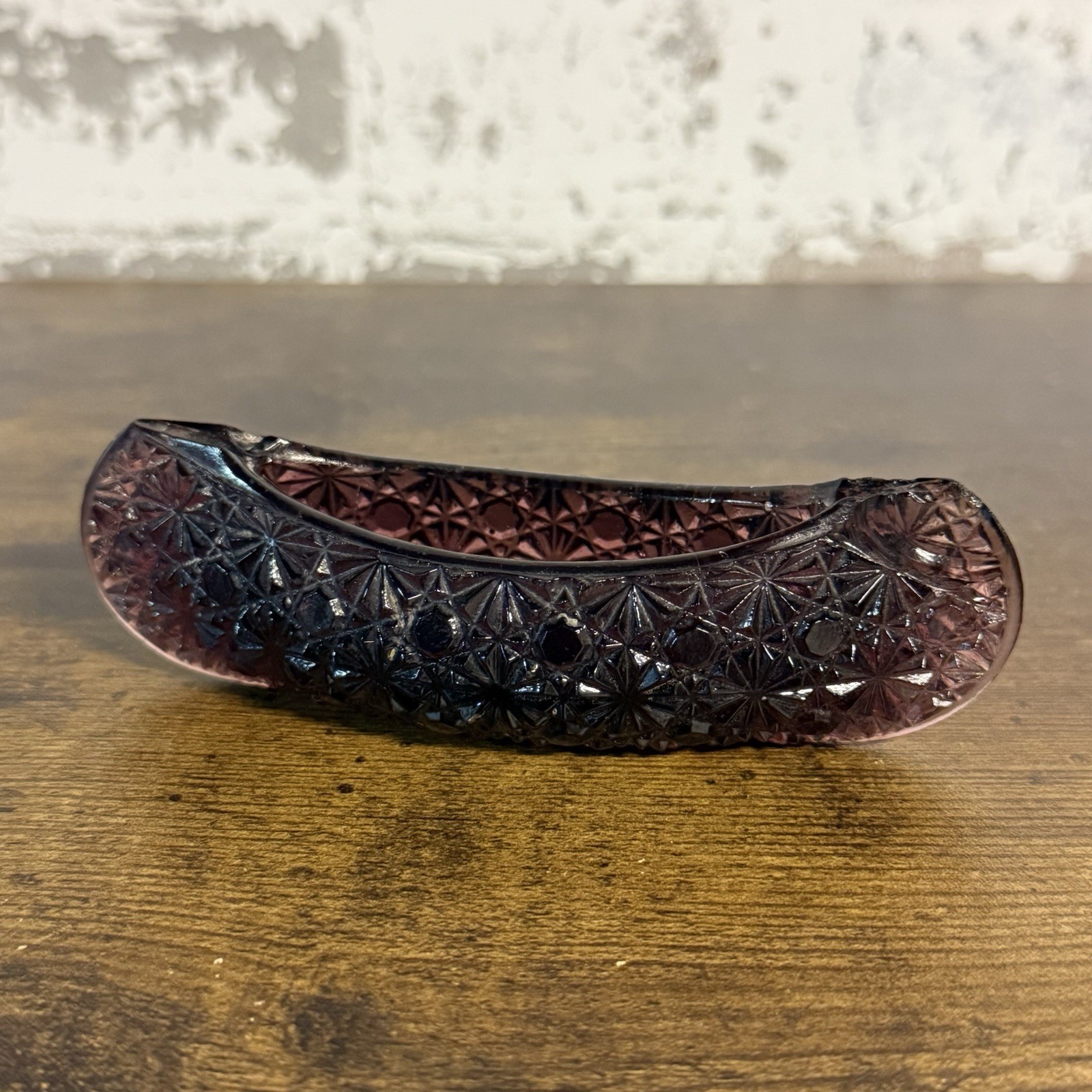 Vintage Amethyst Purple Pressed Glass Canoe Business Card Holder Desk Display