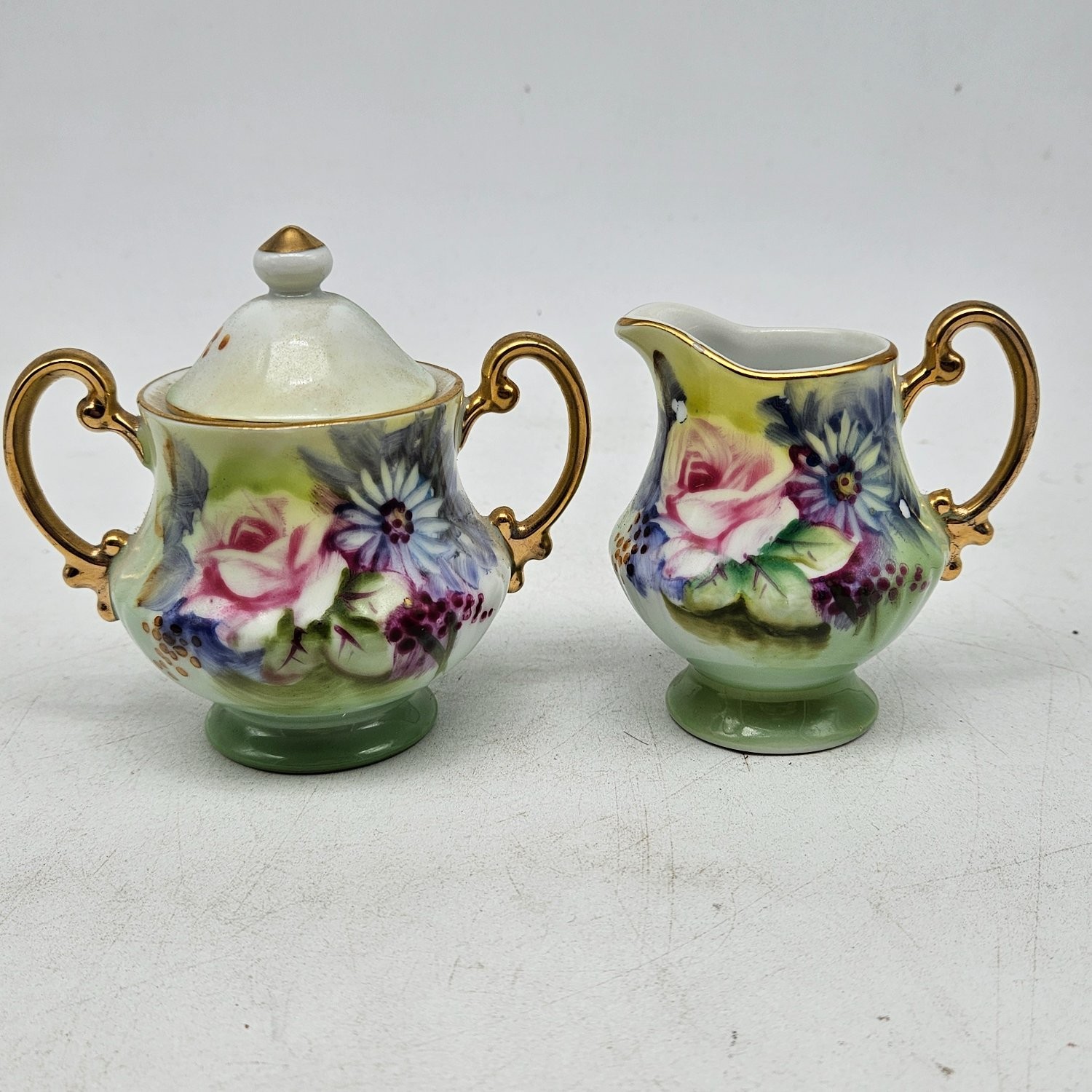 Vintage Lefton Miniature Sugar and Creamer Set Roses Daisies 3.25\
